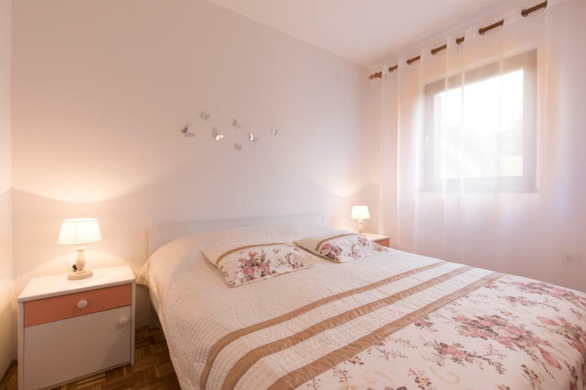 Apartment Calista ラバック エクステリア 写真