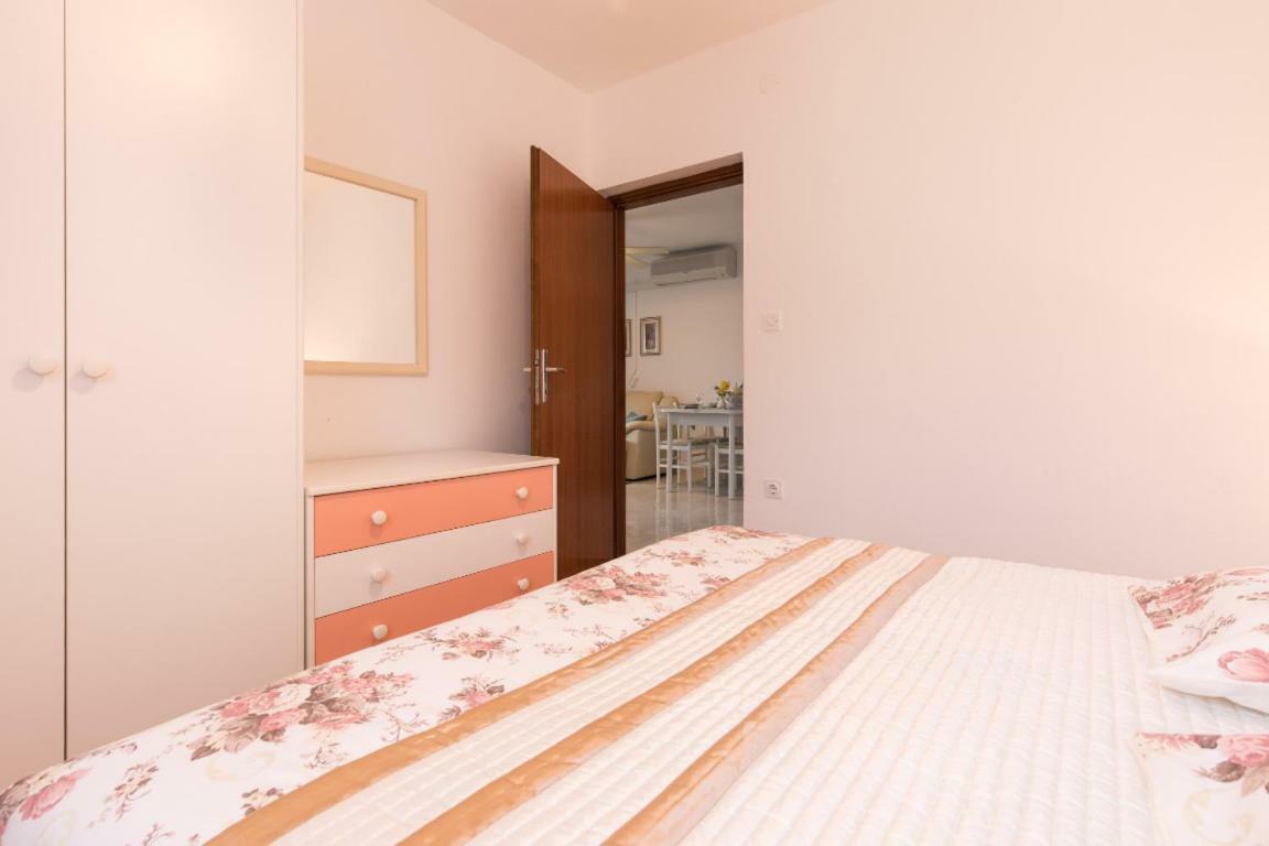 Apartment Calista ラバック エクステリア 写真